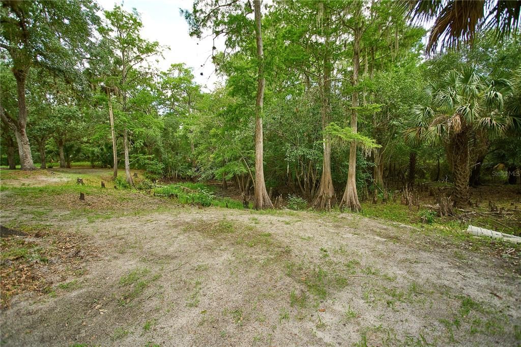 Vendido Recientemente: $225,000 (5.00 acres)