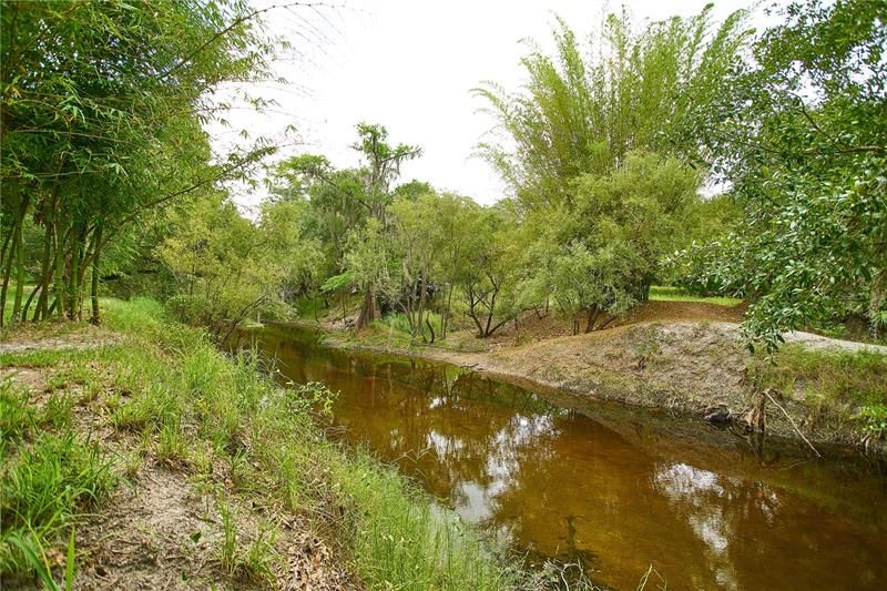 Vendido Recientemente: $225,000 (5.00 acres)