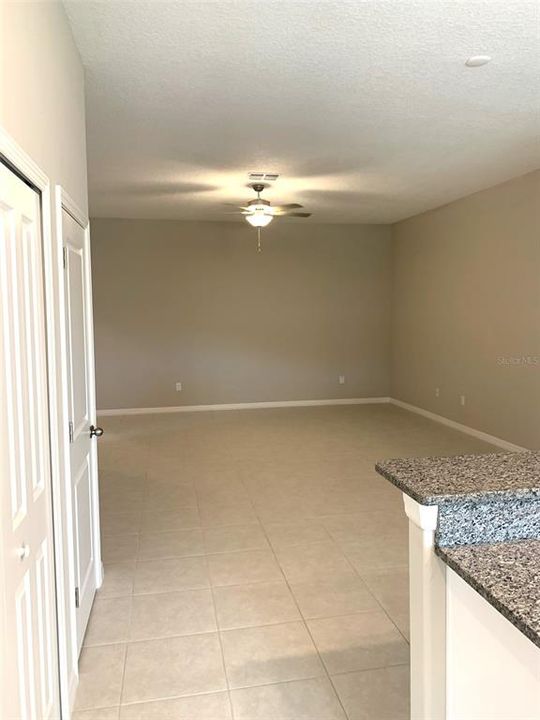 Recently Rented: $2,000 (3 beds, 2 baths, 1490 Square Feet)