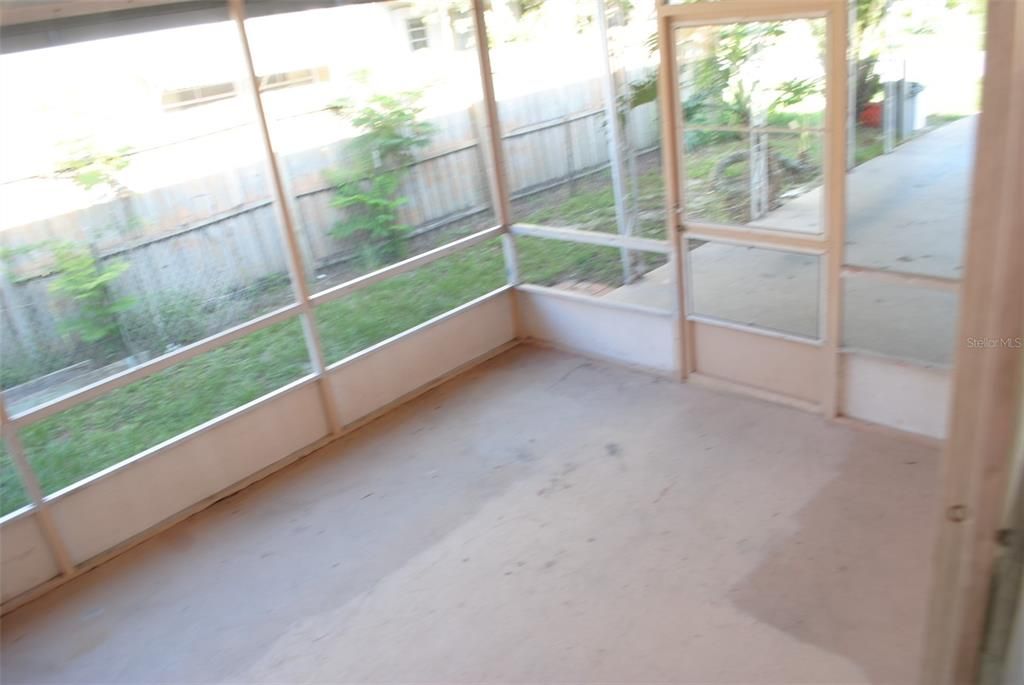 Vendido Recientemente: $210,000 (3 camas, 2 baños, 1357 Pies cuadrados)