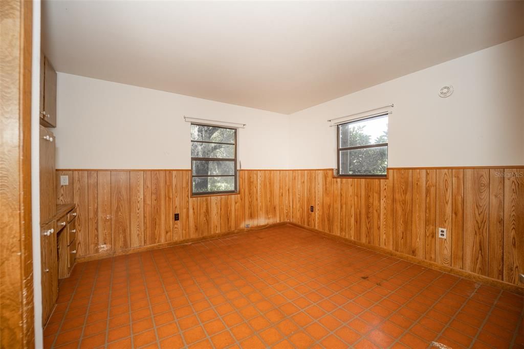 Recently Sold: $500,000 (2 beds, 1 baths, 1280 Square Feet)