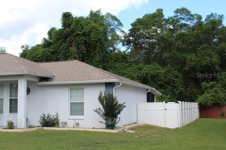 Recently Sold: $271,900 (3 beds, 2 baths, 1399 Square Feet)