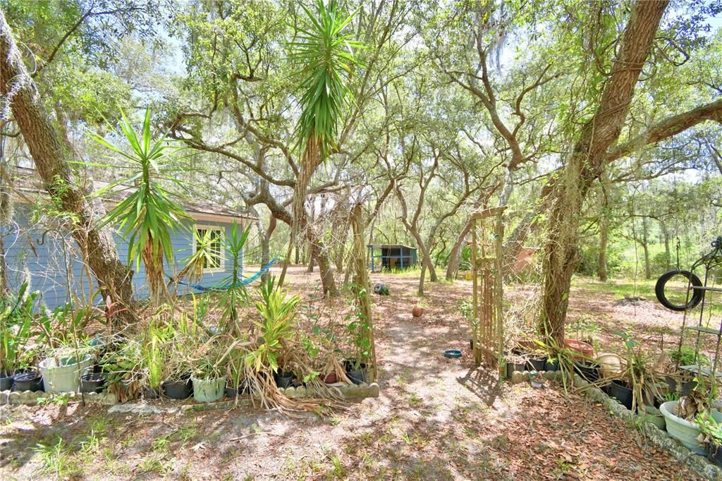 Recently Sold: $320,000 (3 beds, 2 baths, 1536 Square Feet)