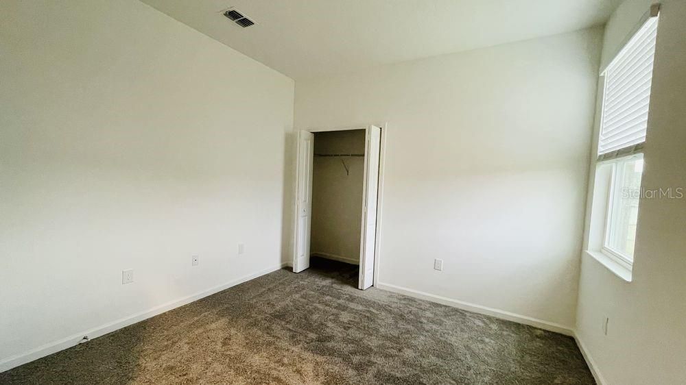Recently Rented: $900 (1 beds, 1 baths, 400 Square Feet)