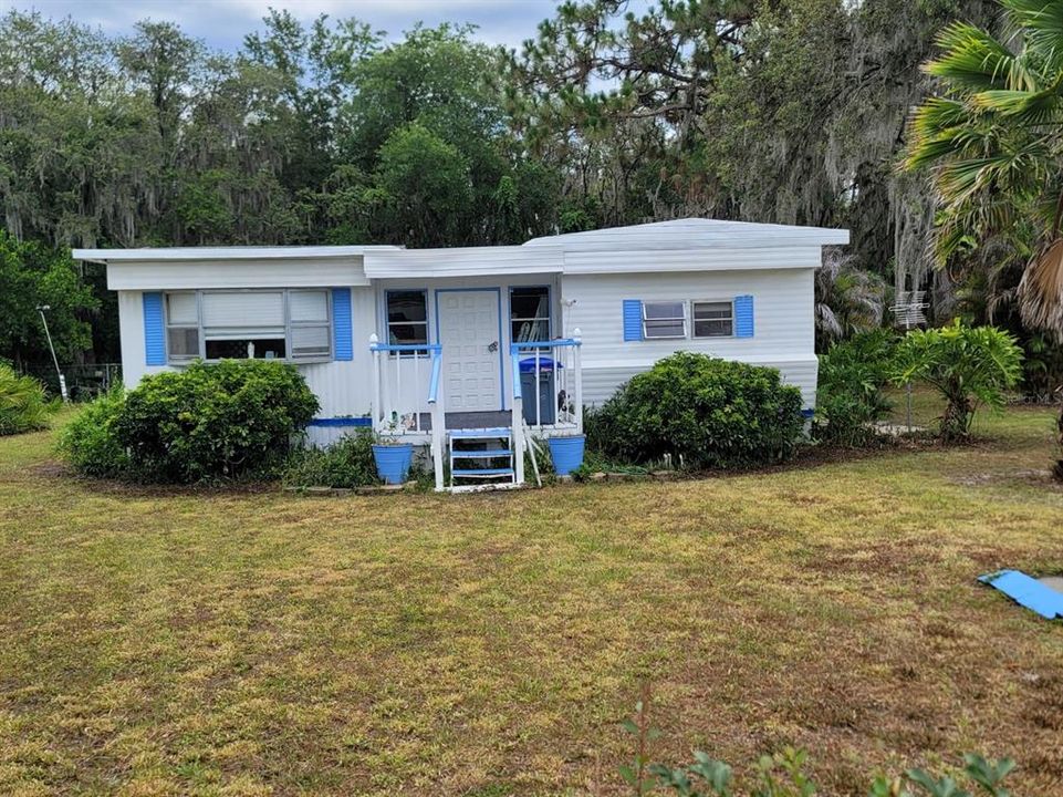Recently Sold: $60,000 (3 beds, 2 baths, 1344 Square Feet)