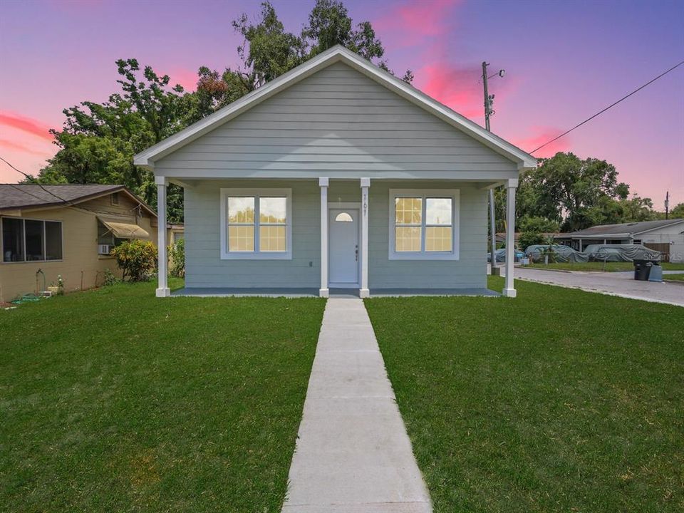 Recently Sold: $299,990 (3 beds, 2 baths, 1150 Square Feet)