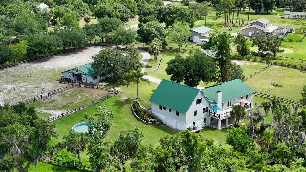 Recently Sold: $1,249,000 (5 beds, 4 baths, 2820 Square Feet)