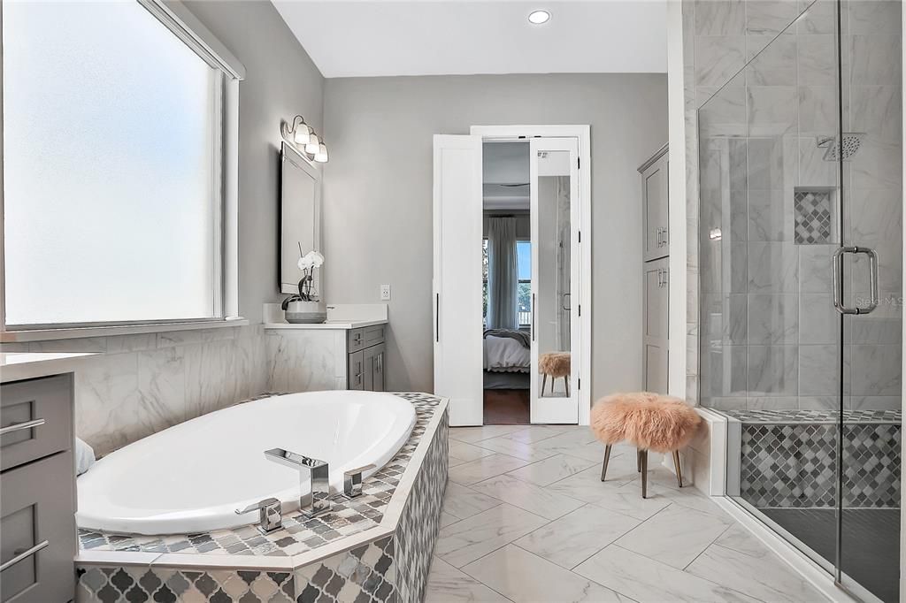 Recently Sold: $1,079,000 (4 beds, 3 baths, 3512 Square Feet)
