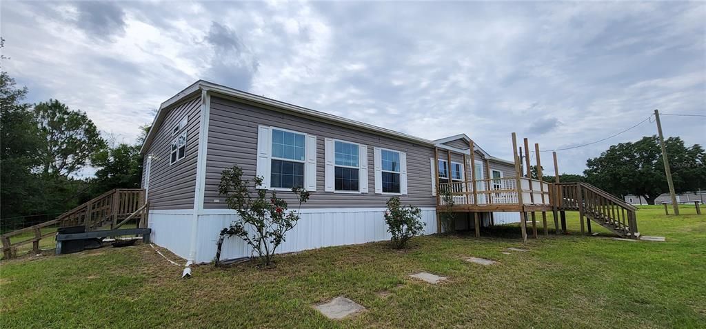 Recently Sold: $260,000 (3 beds, 2 baths, 1740 Square Feet)