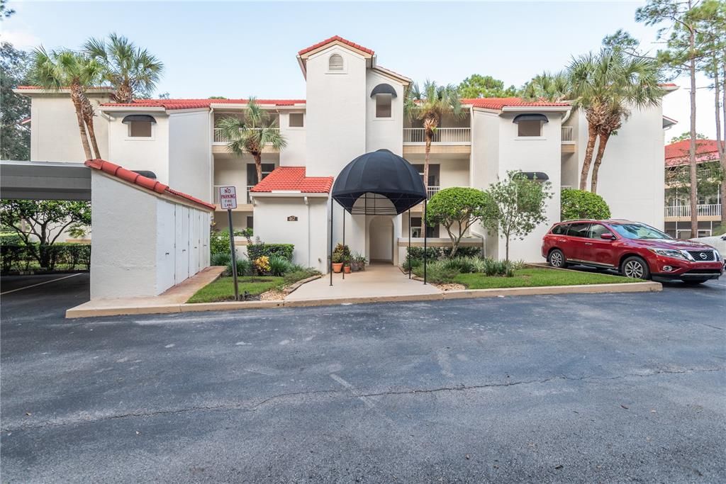 Recently Sold: $330,000 (2 beds, 2 baths, 1163 Square Feet)