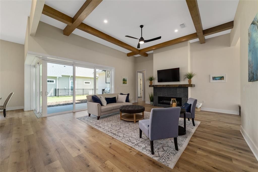 Recently Sold: $659,000 (3 beds, 2 baths, 2366 Square Feet)