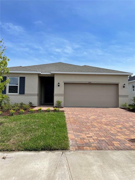 Recently Sold: $360,202 (4 beds, 2 baths, 1989 Square Feet)