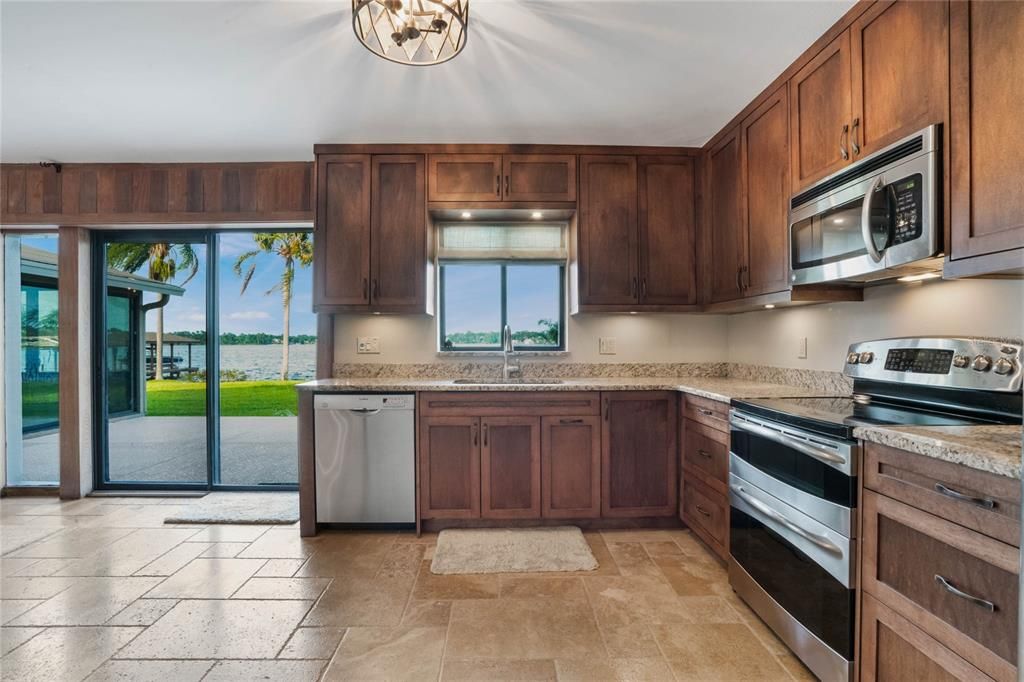 Recently Sold: $1,500,000 (4 beds, 2 baths, 2292 Square Feet)