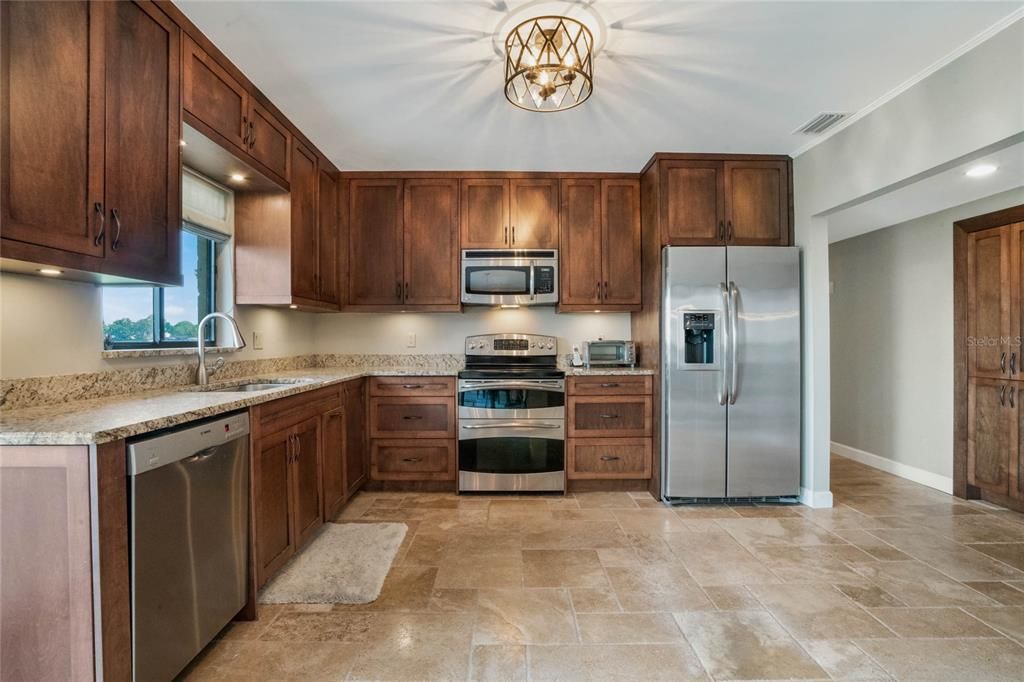 Recently Sold: $1,500,000 (4 beds, 2 baths, 2292 Square Feet)