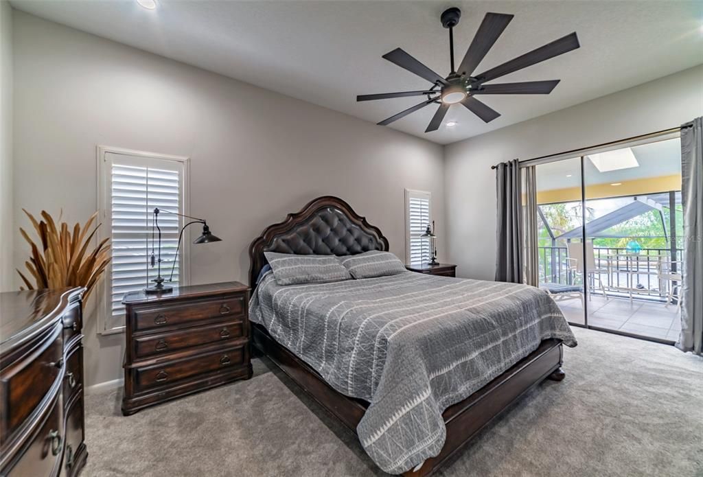Recently Sold: $1,200,000 (3 beds, 2 baths, 2842 Square Feet)