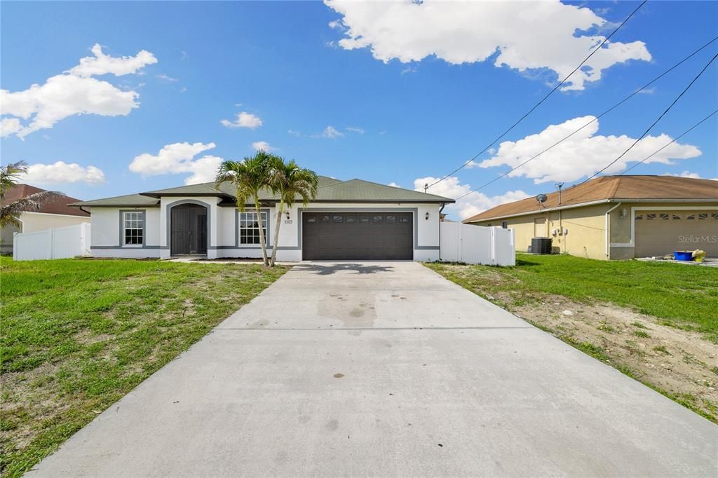 Recently Sold: $340,000 (3 beds, 2 baths, 1796 Square Feet)