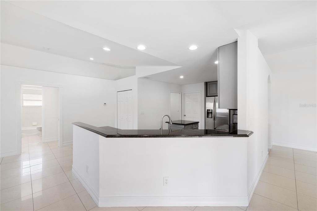 Recently Sold: $340,000 (3 beds, 2 baths, 1796 Square Feet)