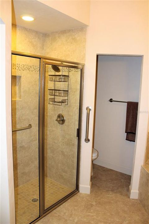 最近租的: $2,000 (2 贝兹, 2 浴室, 1471 平方英尺)