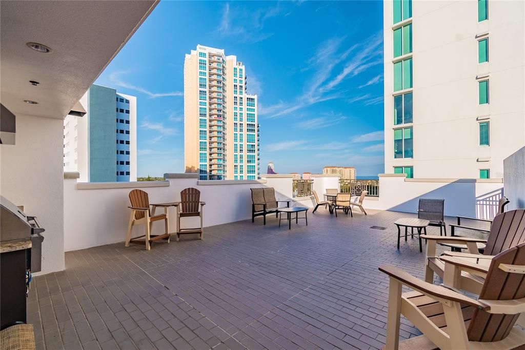 Recently Sold: $1,250,000 (2 beds, 2 baths, 1570 Square Feet)