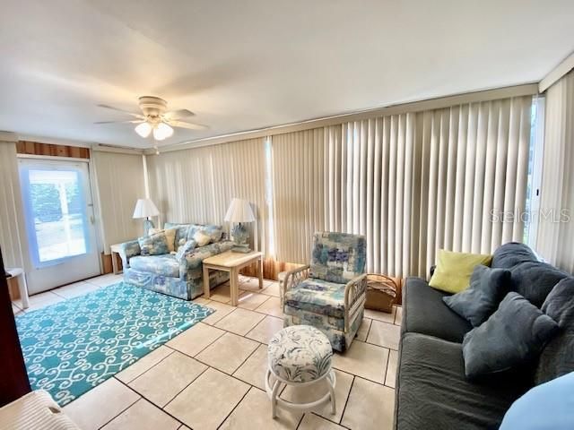 Recently Sold: $152,000 (2 beds, 2 baths, 1056 Square Feet)