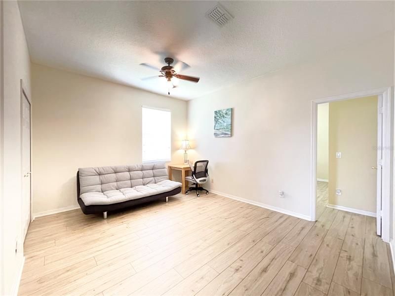 Recently Rented: $3,200 (4 beds, 3 baths, 2808 Square Feet)