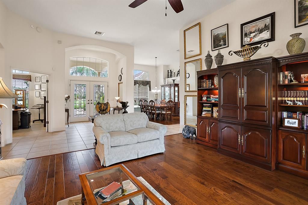 Living area with Engineered Hardwood flooring