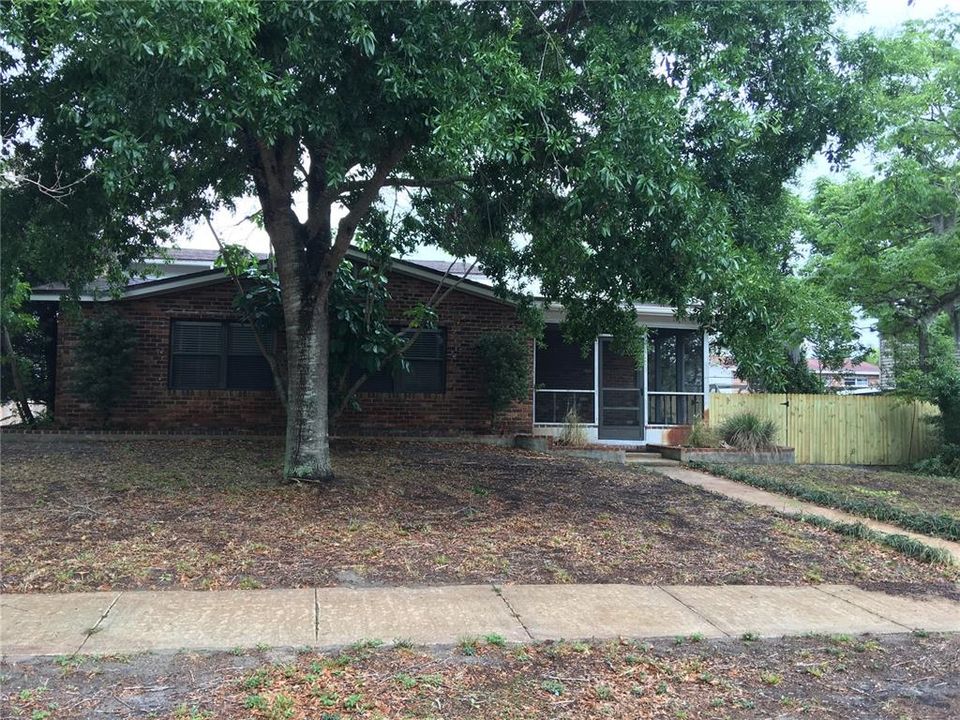 Recently Rented: $2,650 (4 beds, 3 baths, 2024 Square Feet)