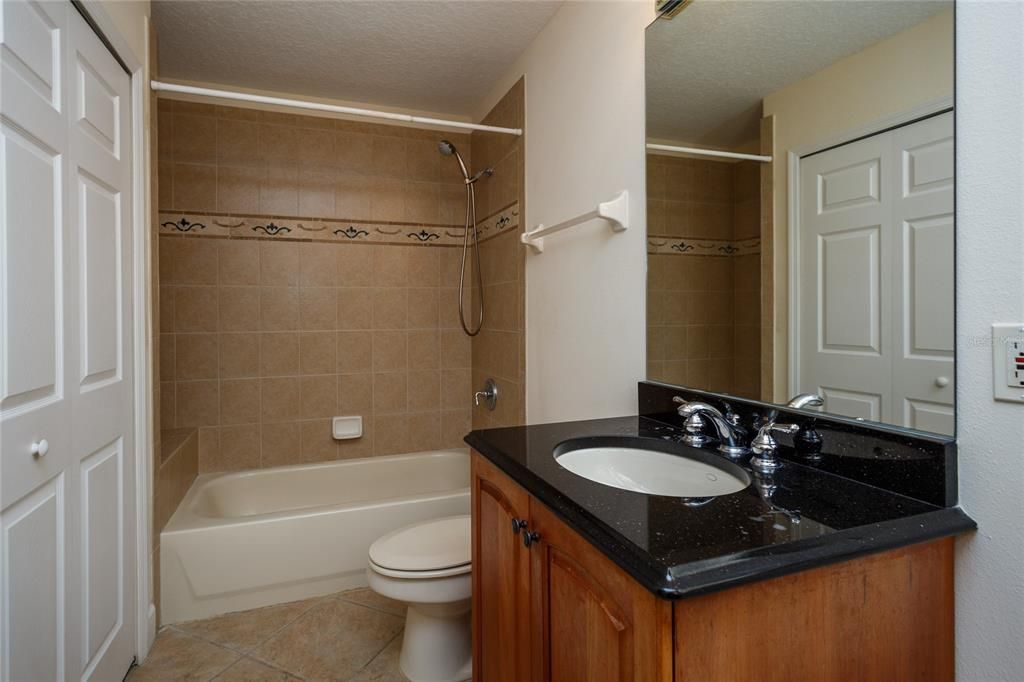 Недавно арендовано: $5,000 (5 спален, 4 ванн, 3893 Квадратных фут)