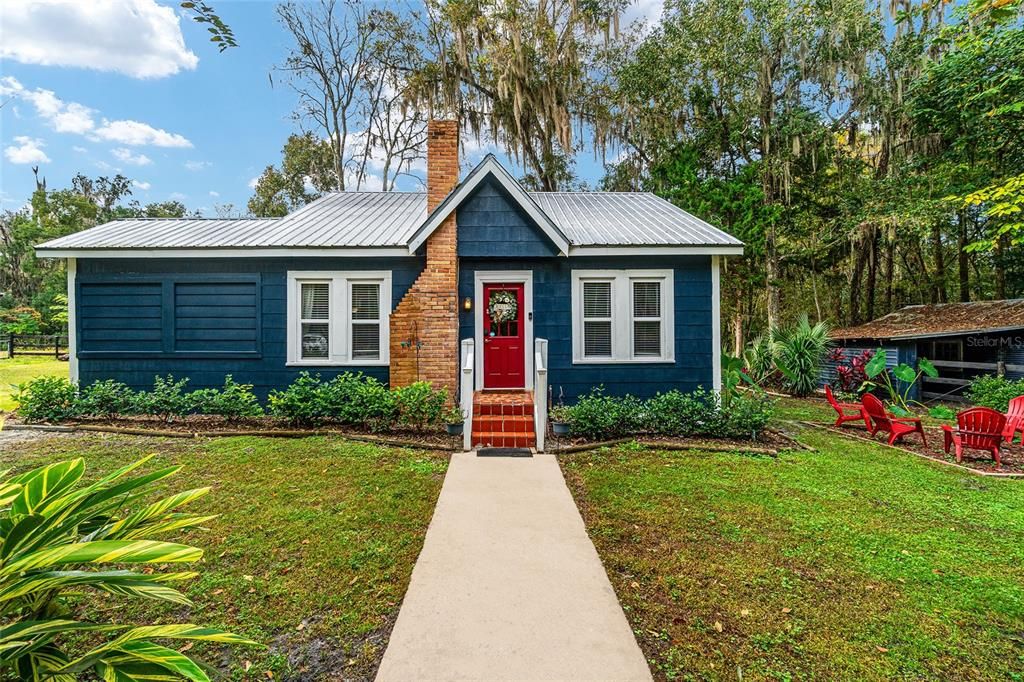Recently Sold: $345,000 (3 beds, 2 baths, 1280 Square Feet)
