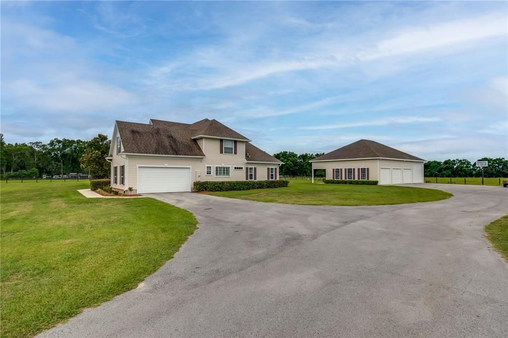 Recently Sold: $1,100,000 (4 beds, 3 baths, 3658 Square Feet)