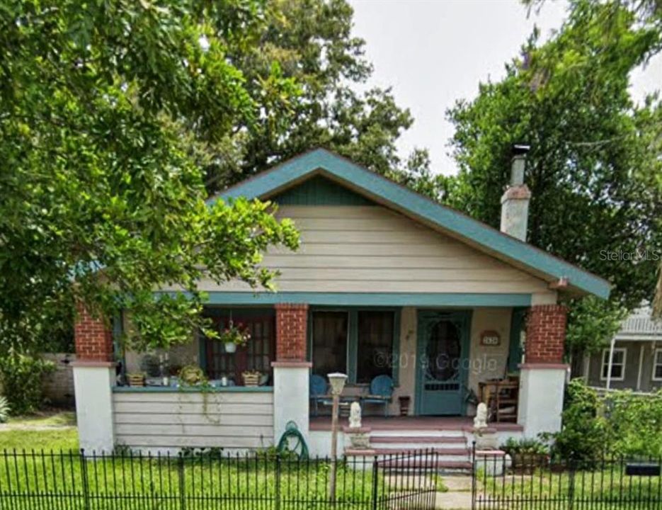 Recently Sold: $450,000 (2 beds, 1 baths, 1004 Square Feet)