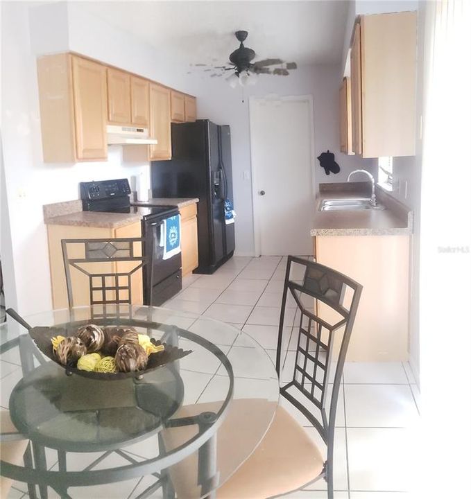 Recently Sold: $165,000 (2 beds, 2 baths, 1008 Square Feet)