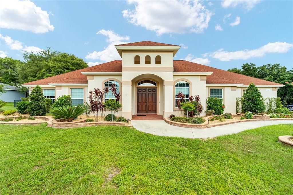 Recently Sold: $699,000 (5 beds, 3 baths, 3553 Square Feet)