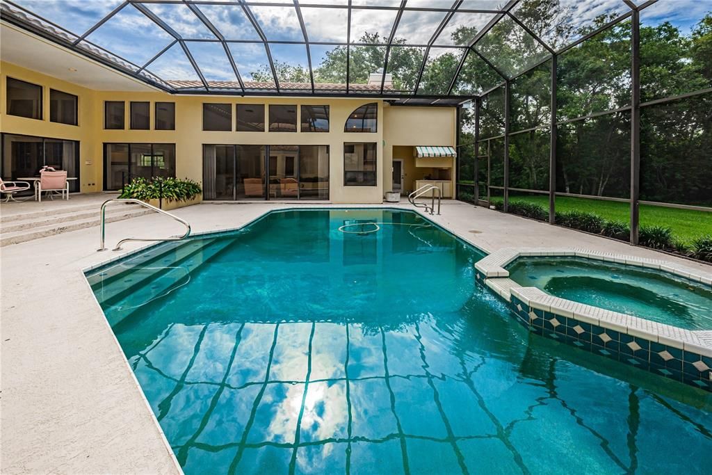 Recently Sold: $979,000 (4 beds, 4 baths, 4171 Square Feet)