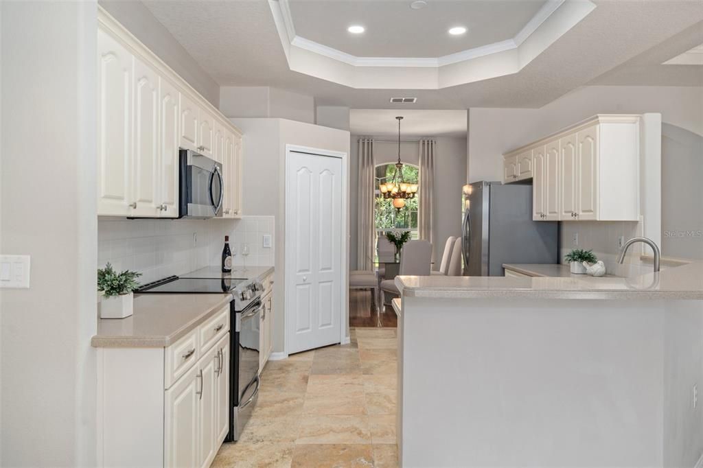 Nook to kitchen & dining area