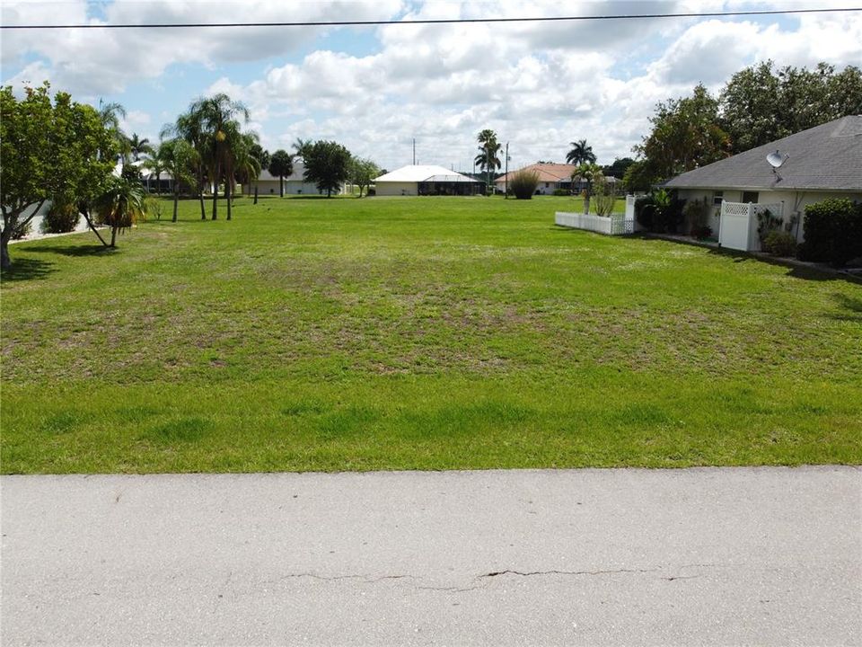 Vendido Recientemente: $62,500 (0.23 acres)