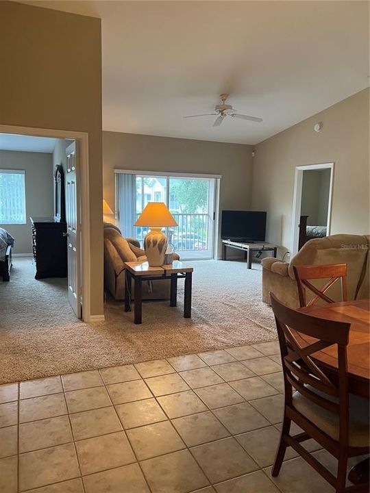 Recently Sold: $260,000 (2 beds, 2 baths, 1124 Square Feet)