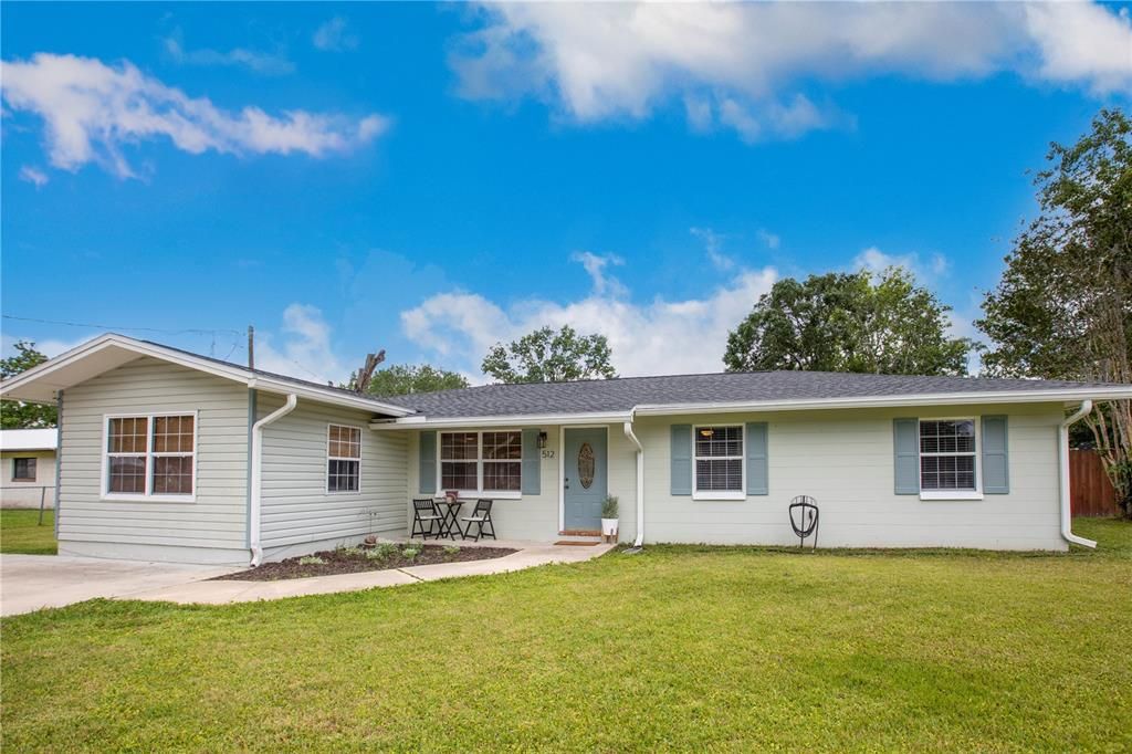 Recently Sold: $227,000 (3 beds, 1 baths, 1521 Square Feet)