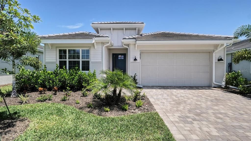 Recently Sold: $849,999 (3 beds, 3 baths, 2249 Square Feet)