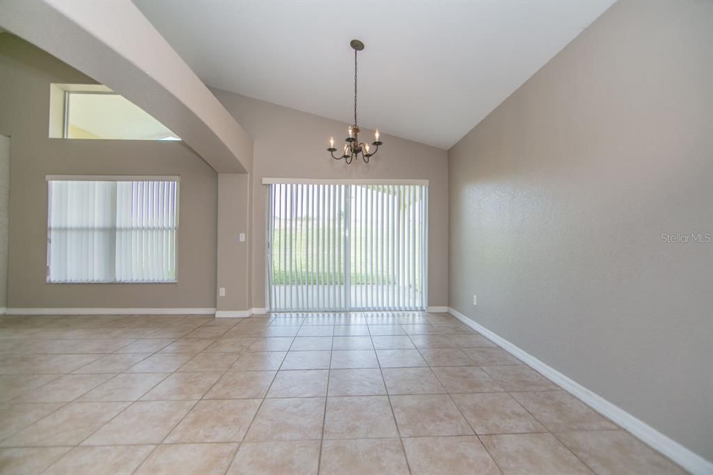 Breakfast Nook features Sliding Glass Doors leading to the lanai