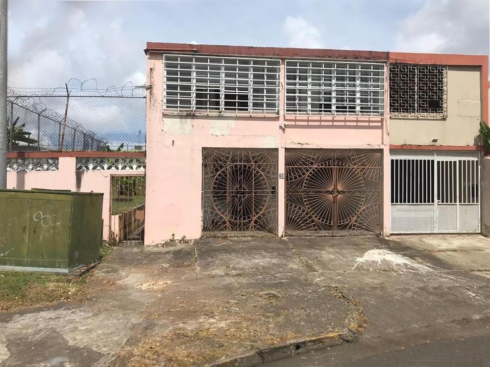 Vendido Recientemente: $60,000 (3 camas, 1 baños, 851 Pies cuadrados)