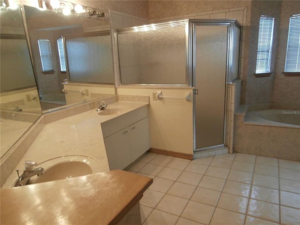 Недавно арендовано: $2,800 (4 спален, 2 ванн, 2385 Квадратных фут)