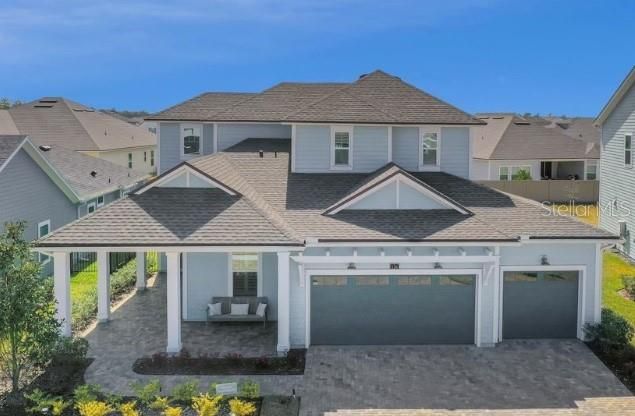 Recently Sold: $715,000 (4 beds, 3 baths, 2975 Square Feet)