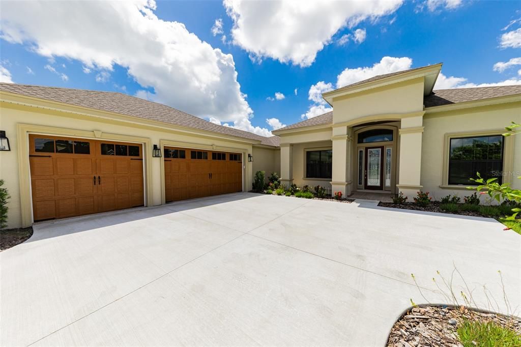 Recently Sold: $795,000 (4 beds, 2 baths, 2810 Square Feet)