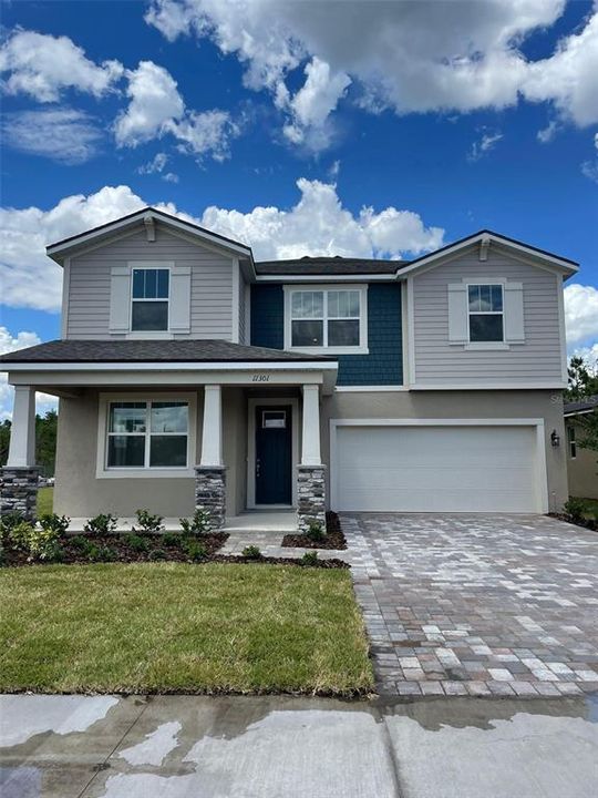 Recently Sold: $487,990 (4 beds, 2 baths, 2629 Square Feet)