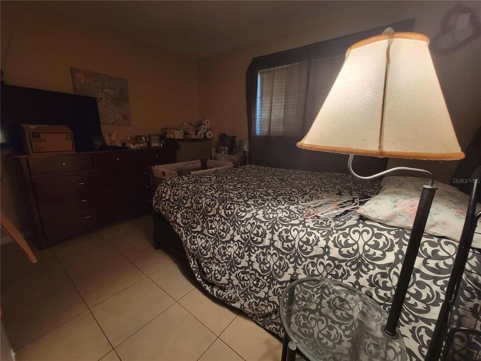 Vendido Recientemente: $140,000 (2 camas, 2 baños, 700 Pies cuadrados)