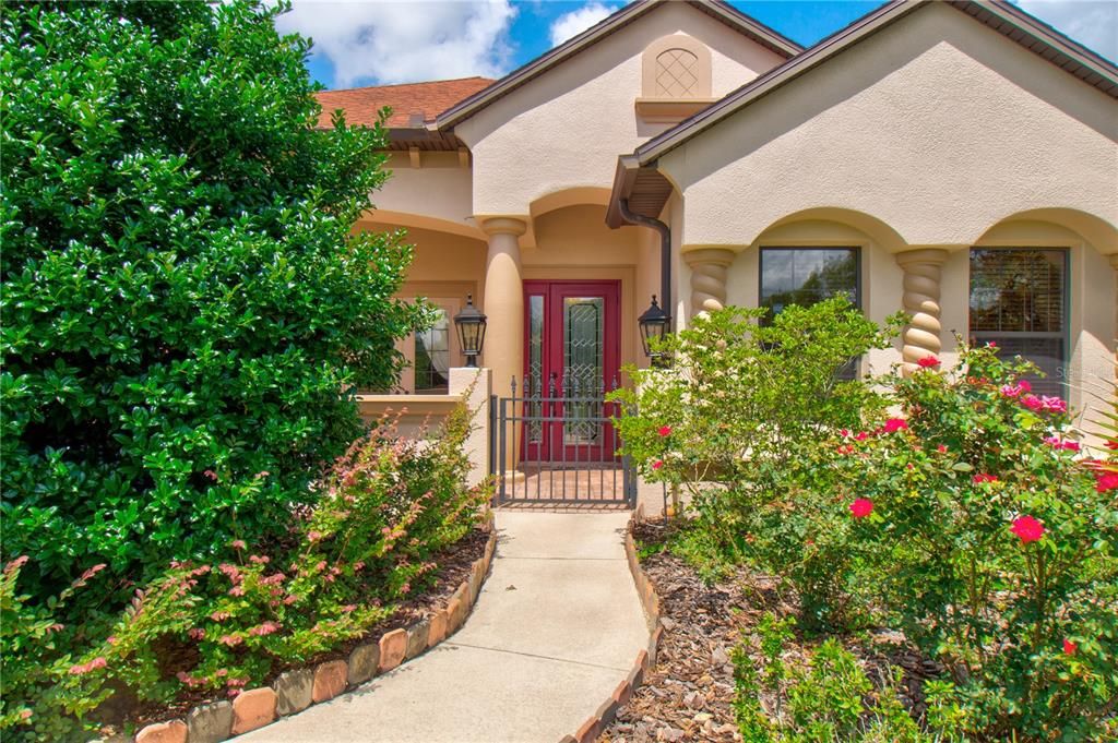 Recently Sold: $595,000 (4 beds, 3 baths, 3472 Square Feet)