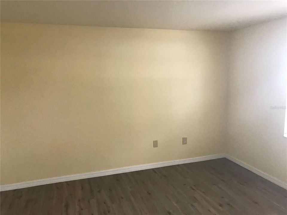 Recently Rented: $1,200 (2 beds, 2 baths, 950 Square Feet)