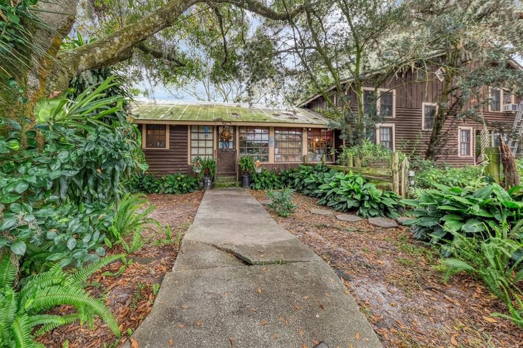 Recently Sold: $699,000 (2 beds, 2 baths, 3070 Square Feet)