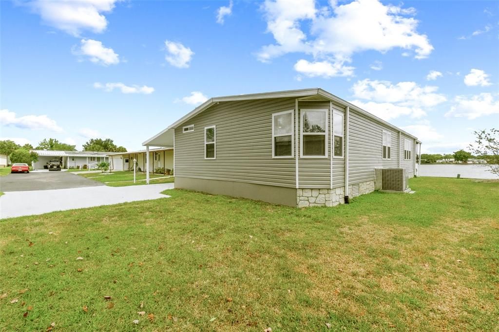 Recently Sold: $199,900 (2 beds, 2 baths, 1350 Square Feet)